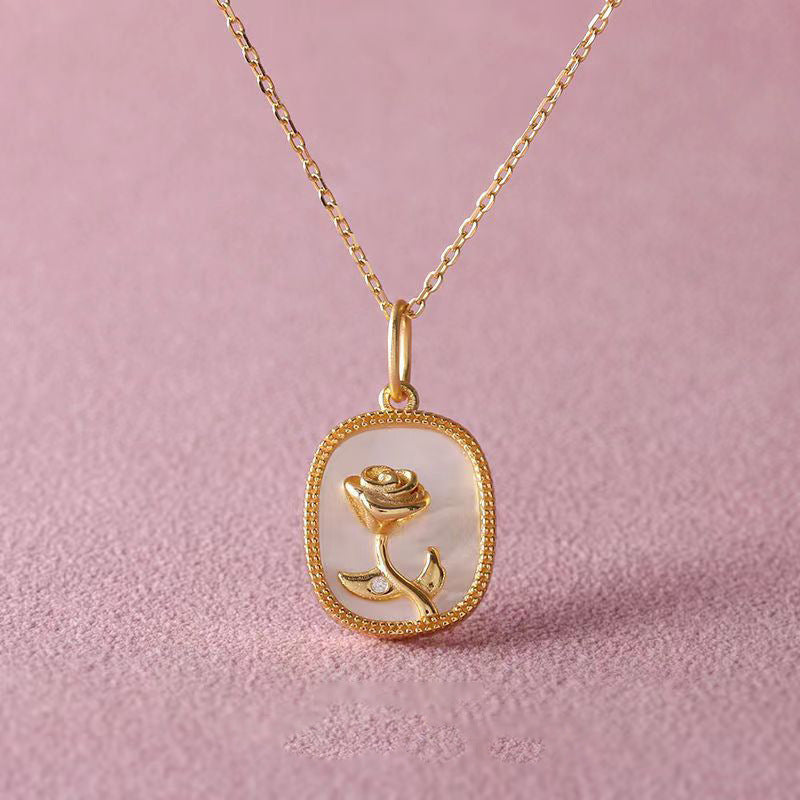 Rose Pearl Necklace