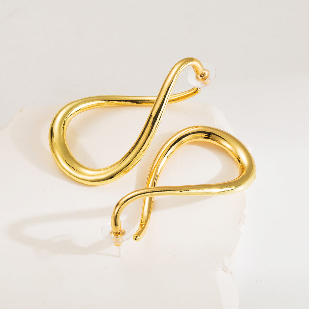 Boucles d'oreilles puce en argent irrégulières