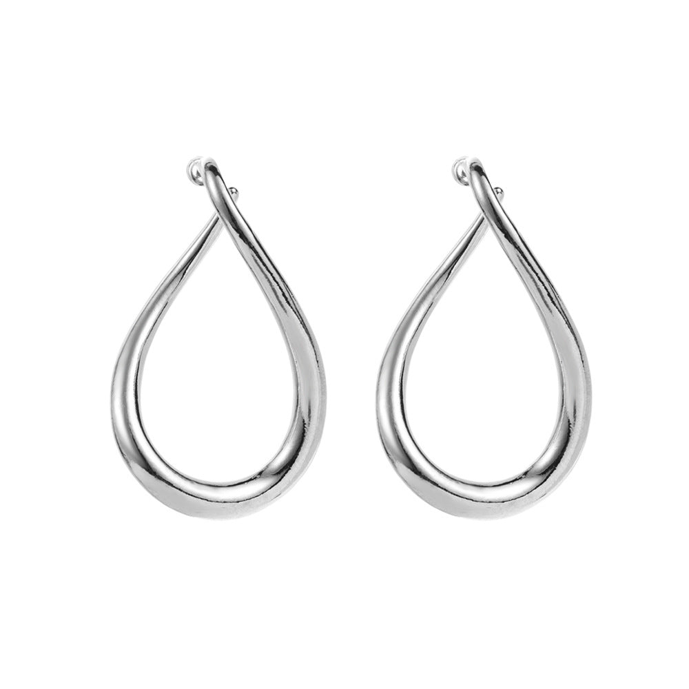 Boucles d'oreilles puce en argent irrégulières